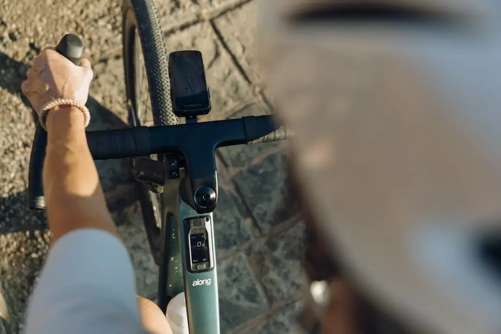 58A5825 Megamo launches Along E-Gravel bike powered by Avinox