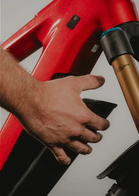 Removable 800 Wh battery on the Megamo Ryal
