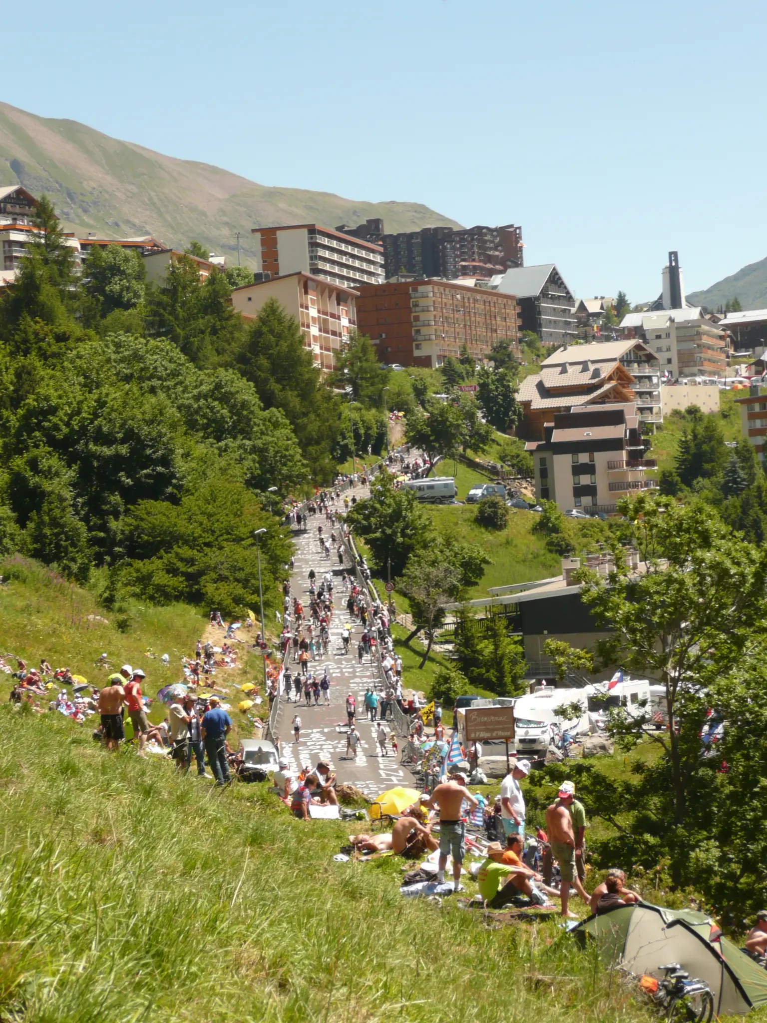 Les lacets de l'Alpe d'Huez, double arrivée du Tour de France 2026