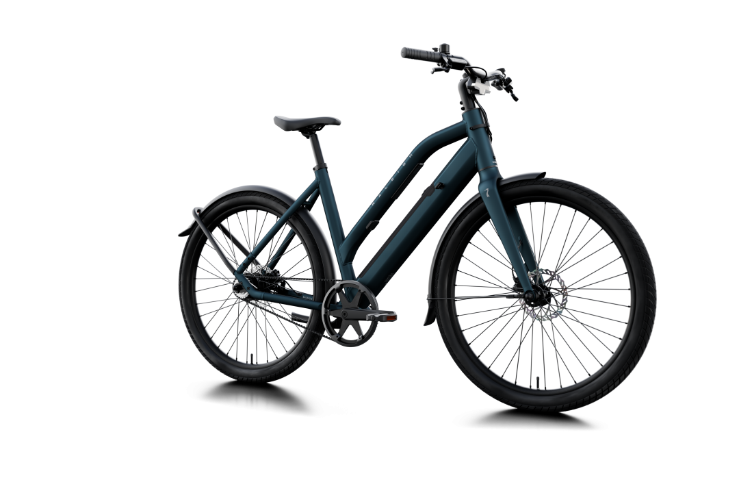 Vélo électrique Raleigh ONE ST en coloris teal, cadre ouvert
