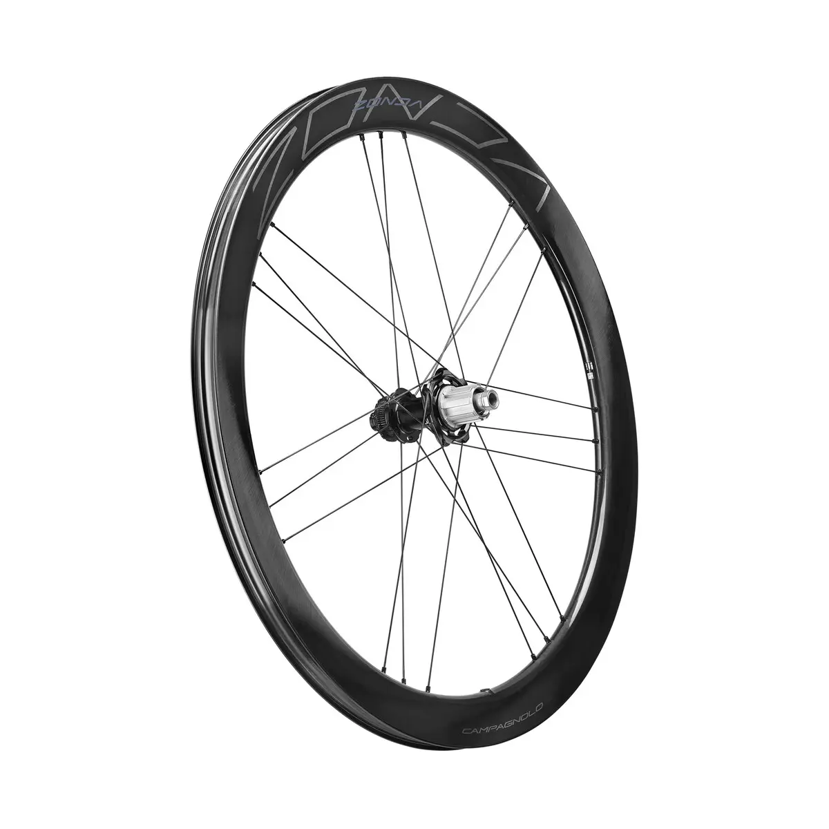 Roue de vélo carbone noire Campagnolo Zonda vue de trois-quarts avec moyeu