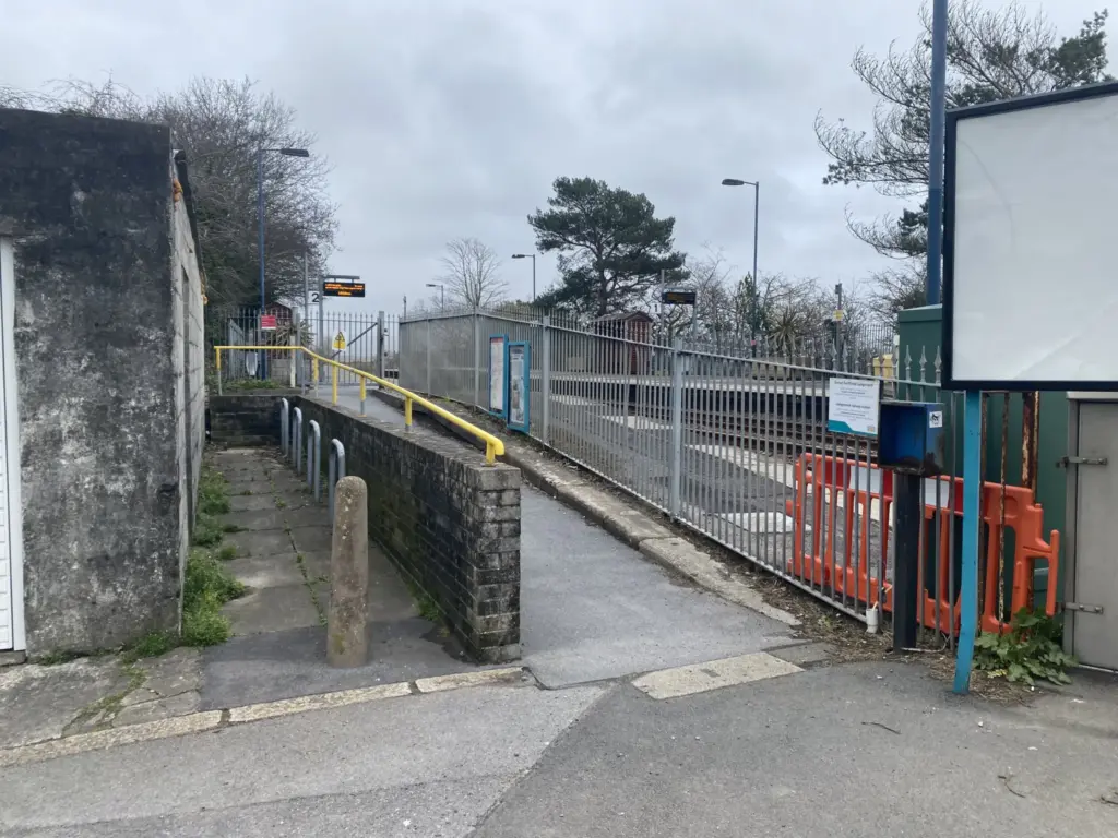 UK: reported bike thefts at stations fall, charges rise