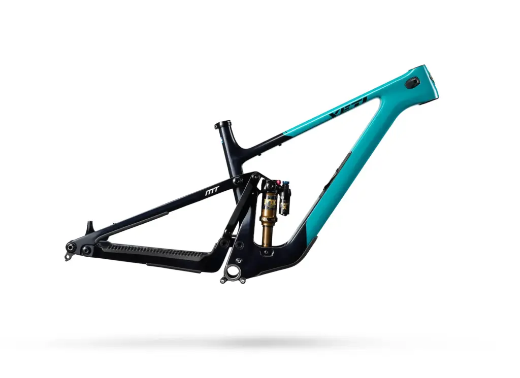 Yeti MT : le trail 140 mm qui remplace le SB140, à partir de 7 200 €