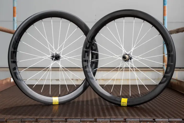 Berd Sparrow50 Gold: a 1,298g gravel wheelset on synthetic spokes