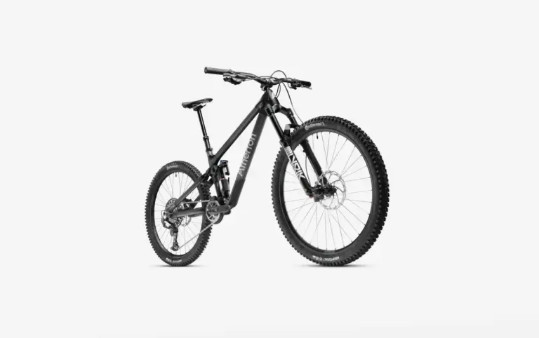 Atherton configurator lets buyers choose chainstay length