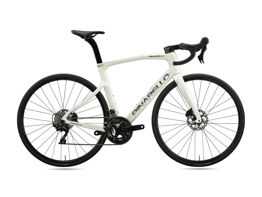 Pinarello X Series : 40 mm de pneu et une soute dans le cadre