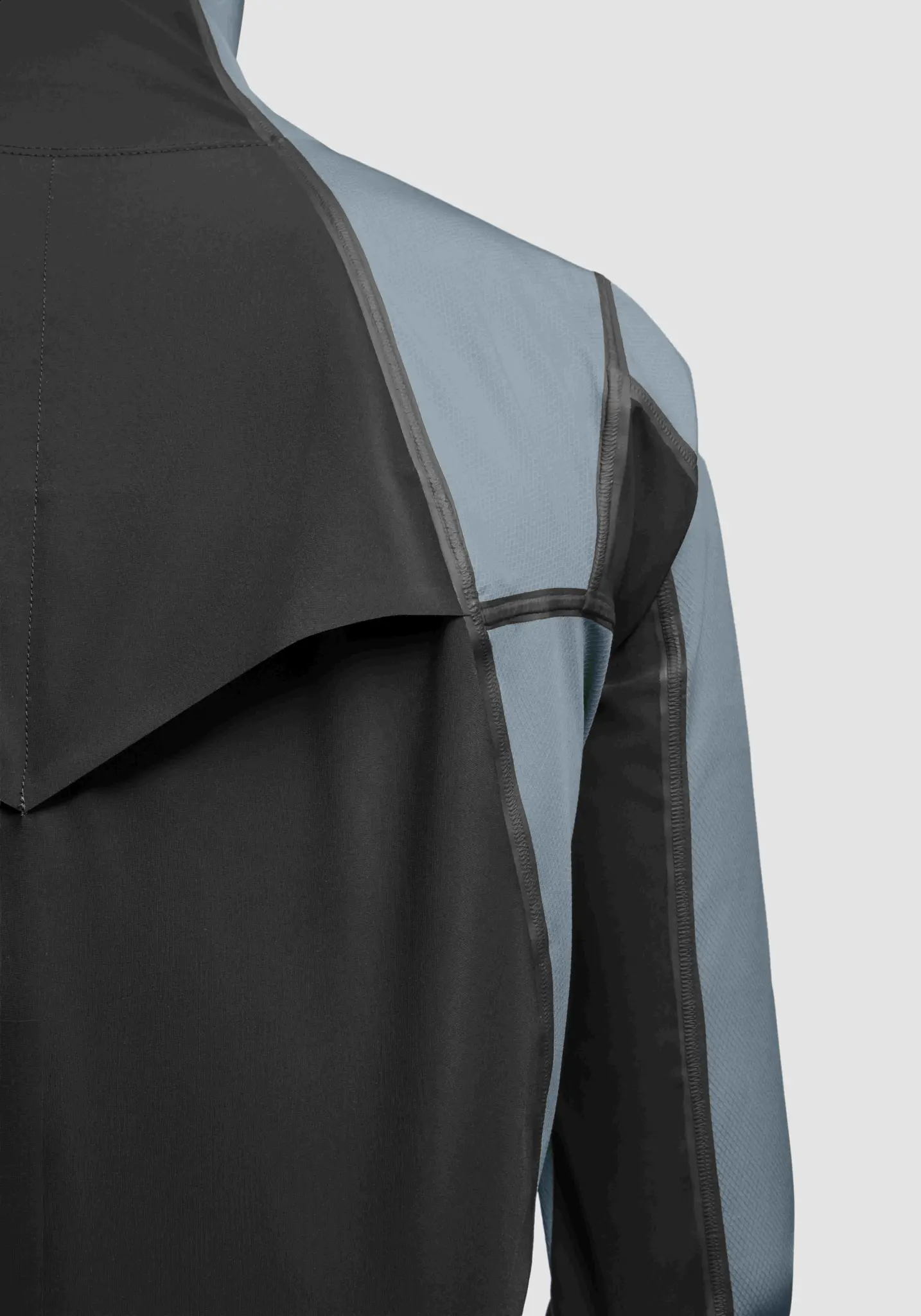 Dos de la veste Sturmprinz d'Assos : panneaux arrière noirs et coutures thermosoudées