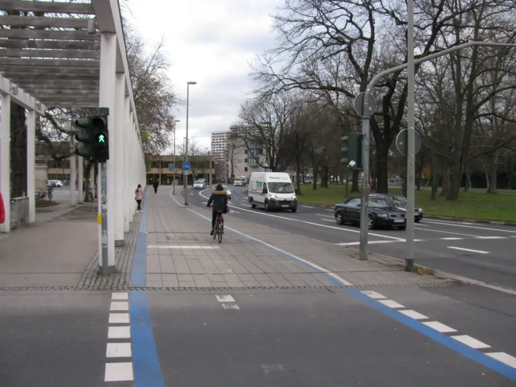 Germany’s 2027 budget cuts cycling funding by nearly 10%