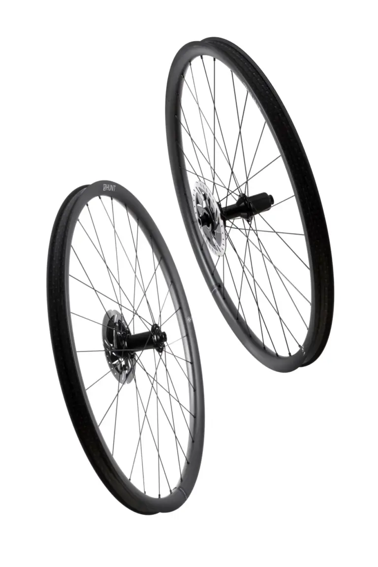 Hunt renforce ses roues gravel 650B en carbone, 1 249 € la paire