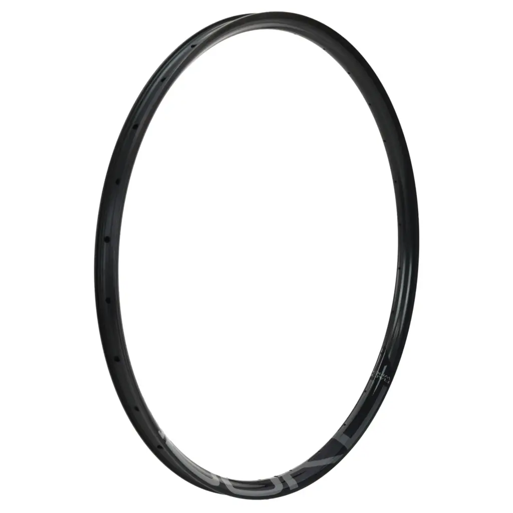 VTT marathon : les roues de 32 pouces gagnent leur premier titre mondial