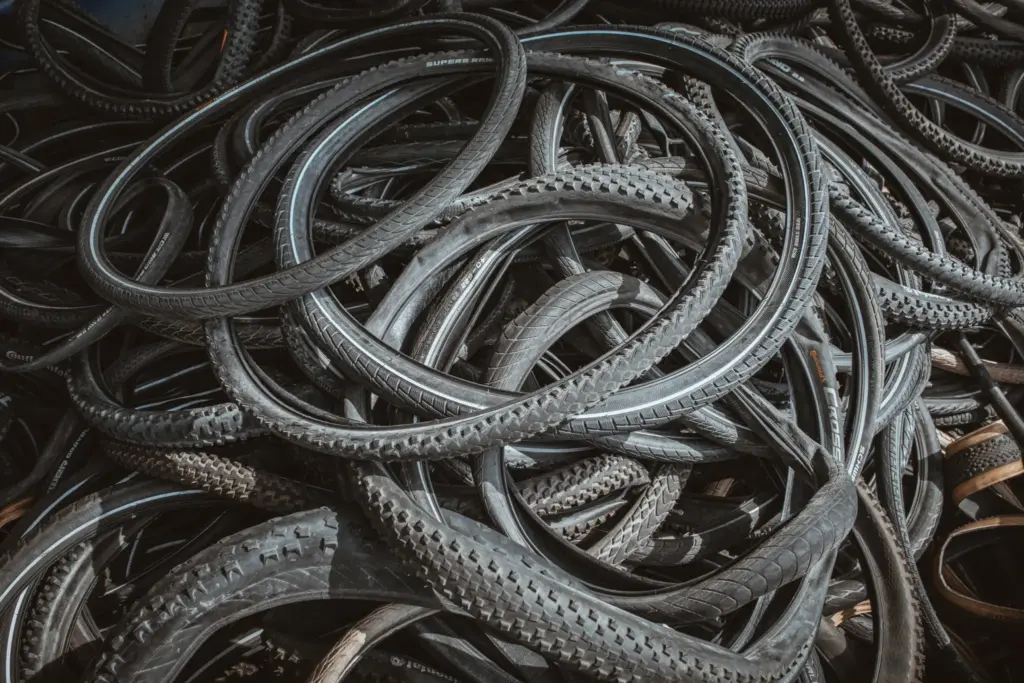 Recyclage des pneus : Schwalbe sort d’Allemagne et vise quatre pays en 2027