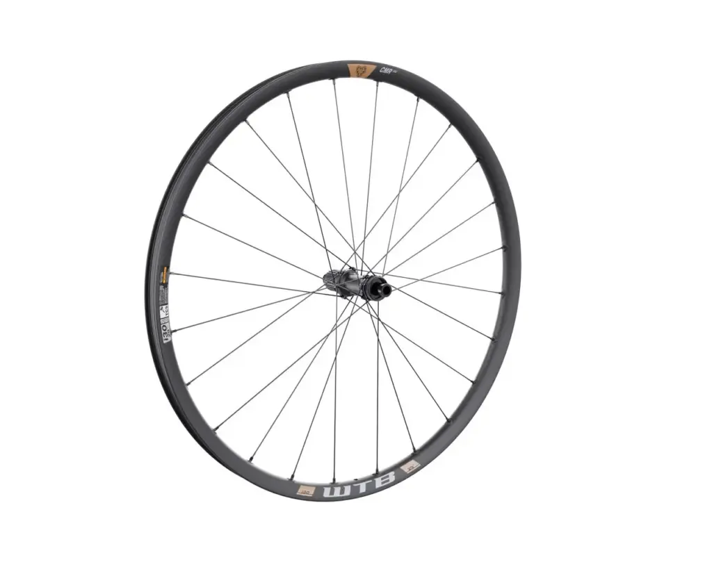 WTB CMR Light i30 : des roues carbone de cross-country à 609 et 691 g