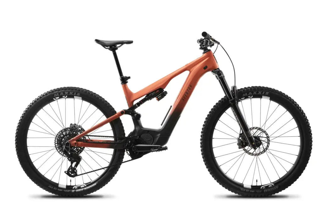 Aventon Current LTD : un VTT électrique limité à 99 exemplaires, à 7 999 $