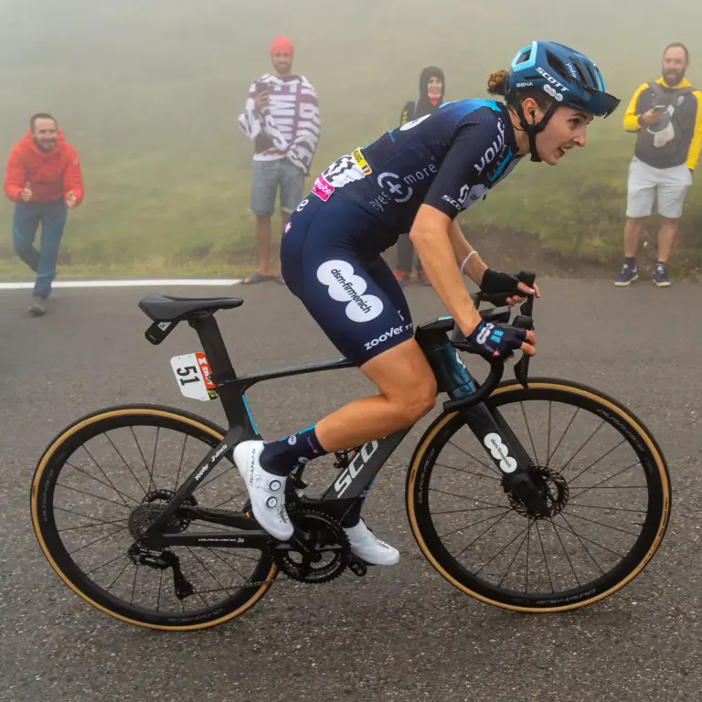 Tour de France Femmes 2027: from Leeds to the Puy de Dôme, with a first team time trial