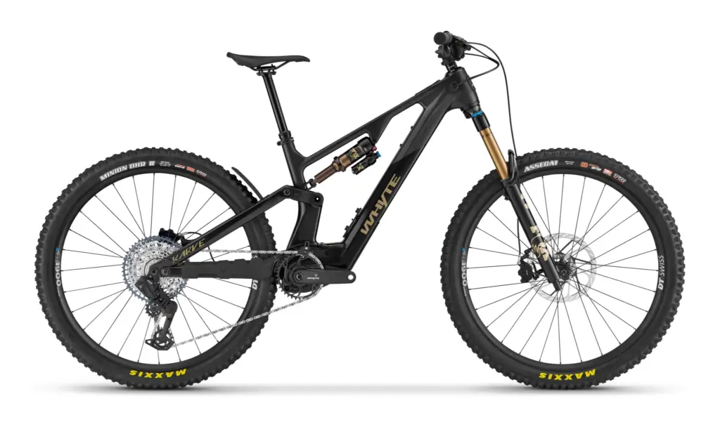 Whyte arrive en France avec Royal Vélo France, VTT électriques Karve en tête